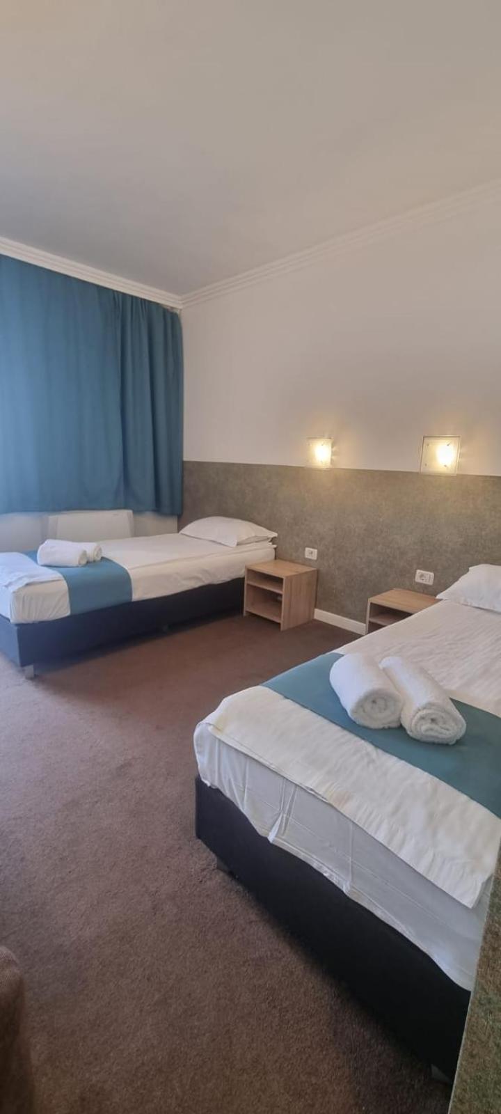 Motel Ruta 33 Arad Exterior foto